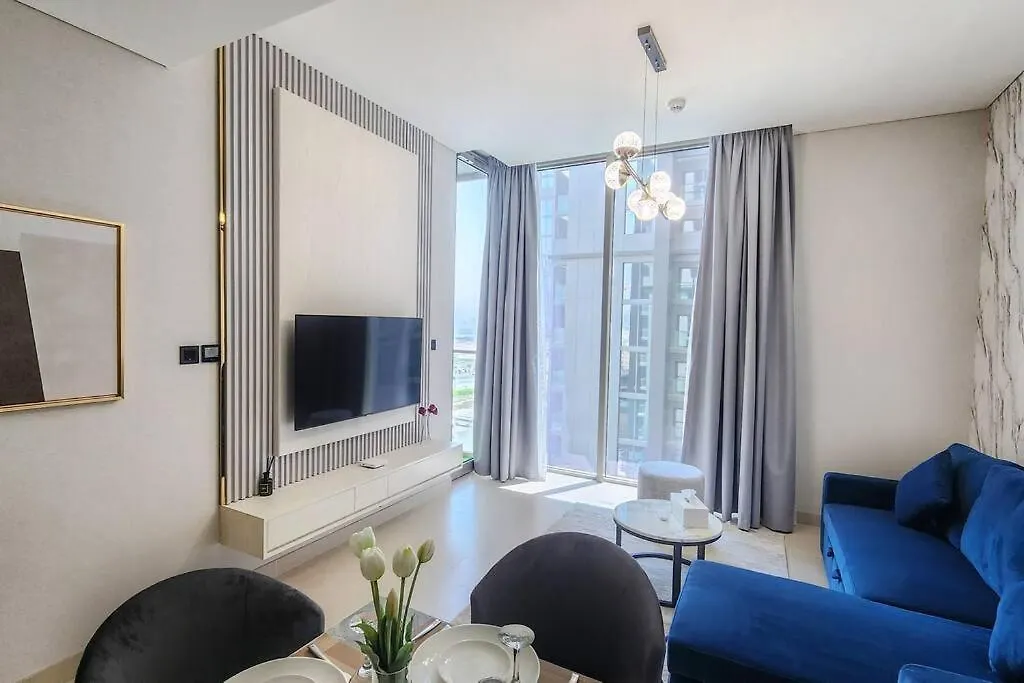 شقة Stay By Latinem Luxury 1Br Holiday Home Cvr A703 Near Burj Khalifa دبي الإمارات العربية المتحدة